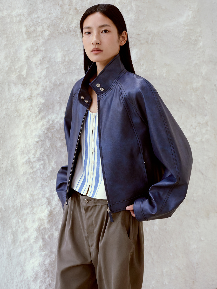 LOW CLASSIC, 로맨틱한 디너 무드 담은 2026 SS 컬렉션 공개 2382-Image